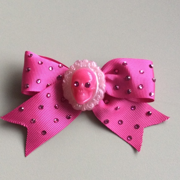 Accessories - Tarina Tarantino Pink Skull Swarovski Crystal Bow Hair Clip